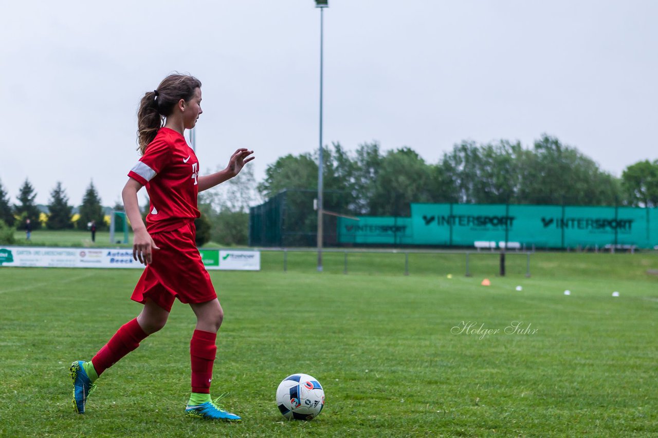 Bild 112 - wCJ SV Steinhorst/Labenz - VfL Oldesloe : Ergebnis: 18:0